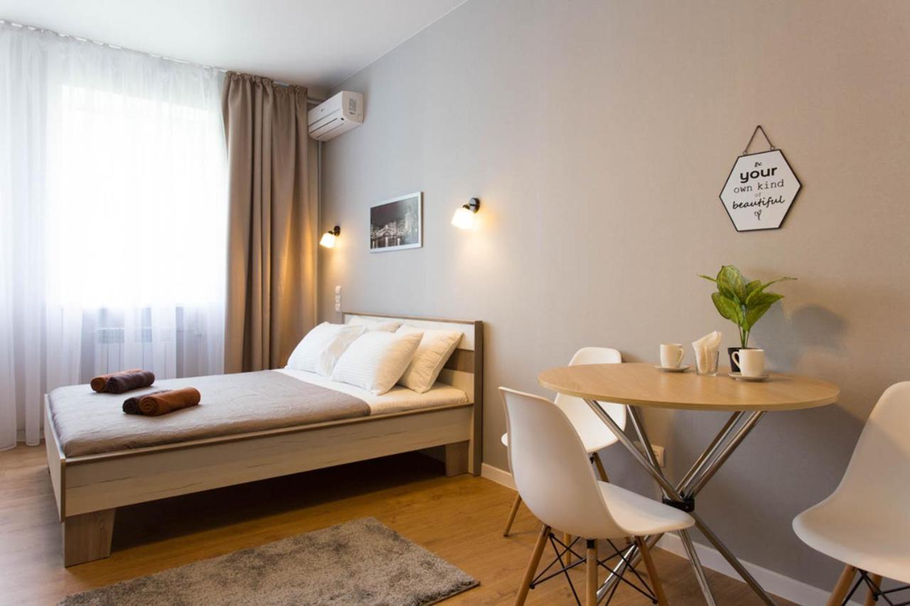 Modern Studio Beside Metro Yaroslava Mudroho, Universytet - Chernyshevska Str 95-7 Charkiw Exterior foto