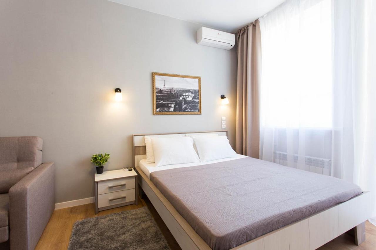 Modern Studio Beside Metro Yaroslava Mudroho, Universytet - Chernyshevska Str 95-7 Charkiw Exterior foto