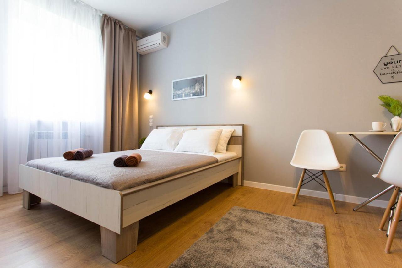 Modern Studio Beside Metro Yaroslava Mudroho, Universytet - Chernyshevska Str 95-7 Charkiw Exterior foto